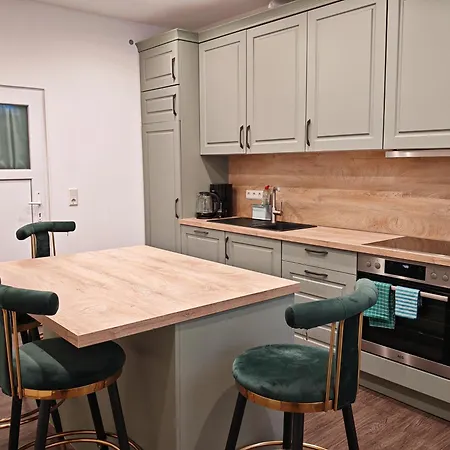 Amys Apartment